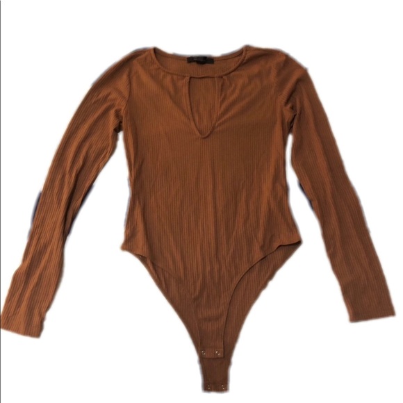 Forever 21 Tops - 🍂Long-sleeve Bodysuit🍂